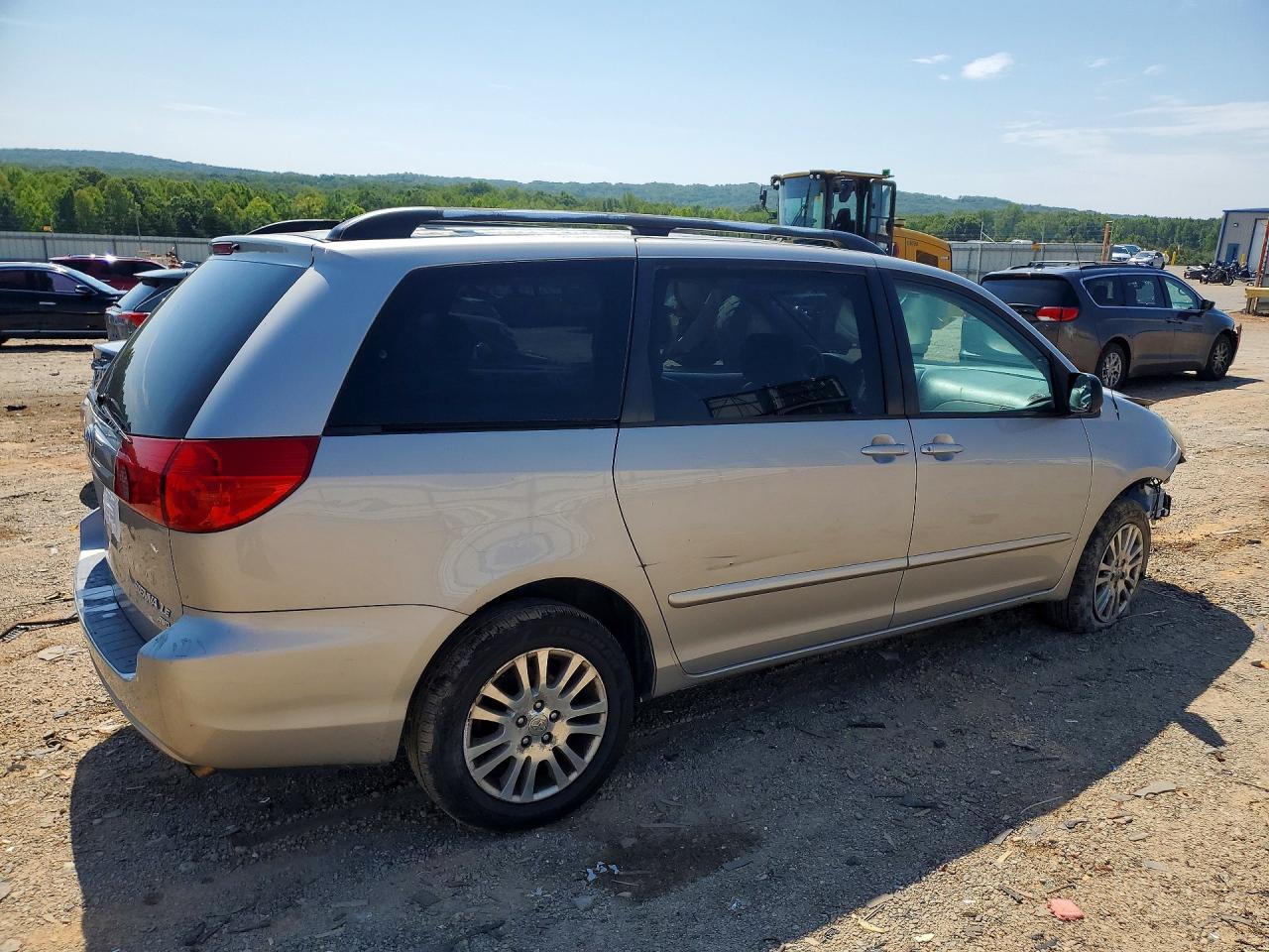 2008 TOYOTA SIENNA