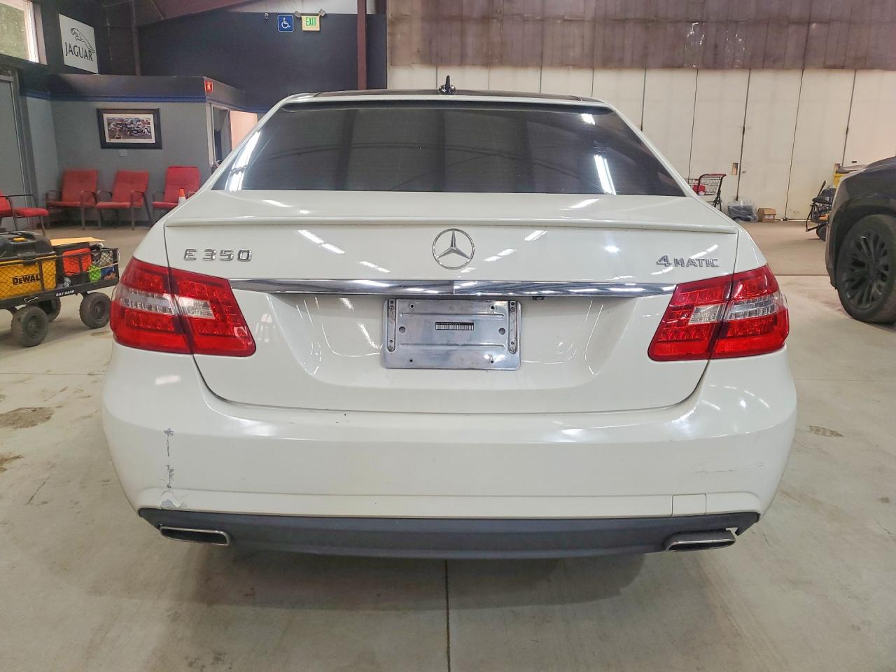 2010 MERCEDES-BENZ E-CLASS