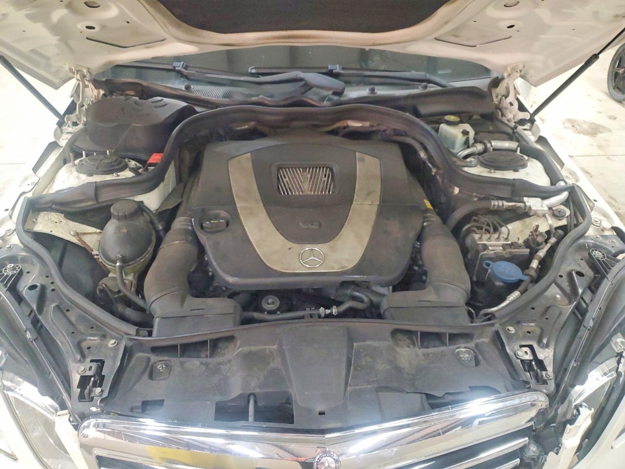 2010 MERCEDES-BENZ E-CLASS