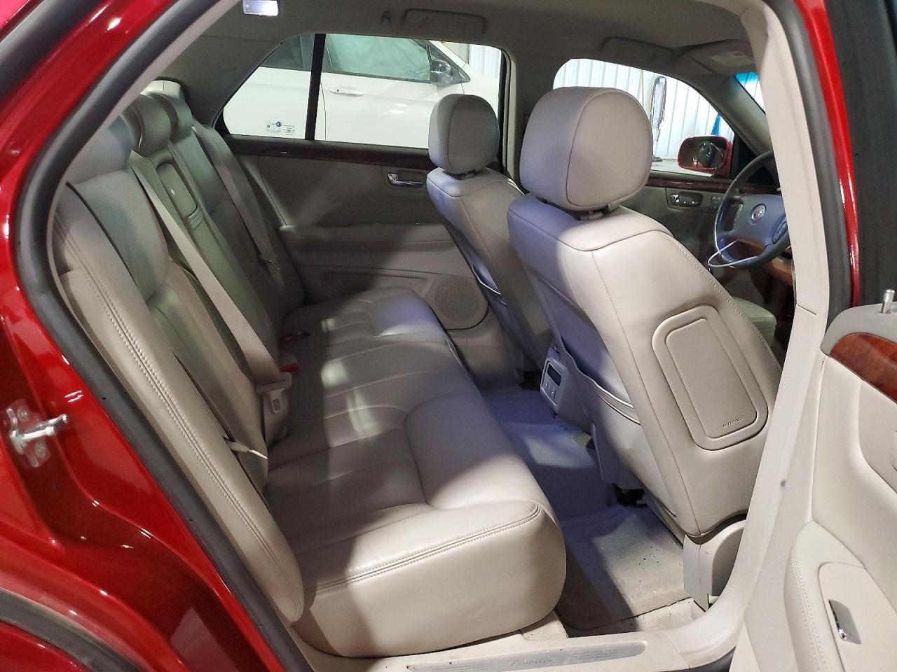 2006 CADILLAC DTS