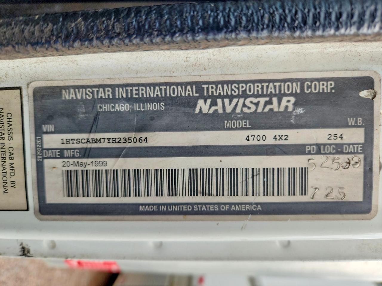2000 INTERNATIONAL 4000 SERIE