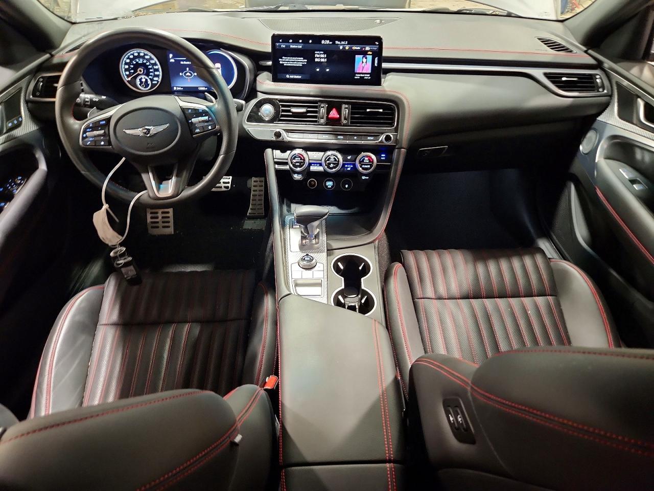 2023 GENESIS G70