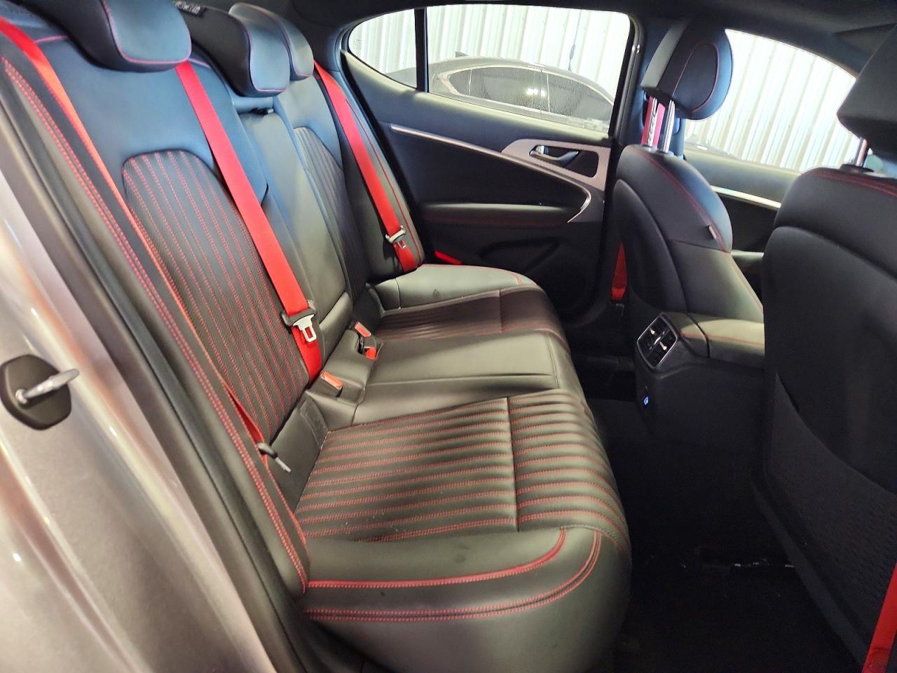 2023 GENESIS G70