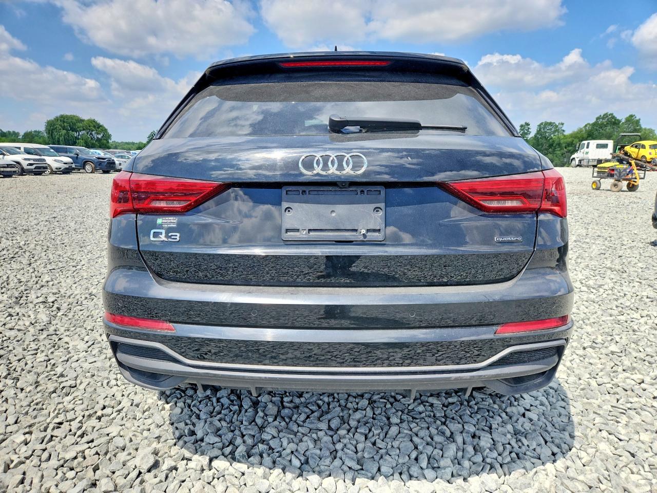 2023 AUDI Q3