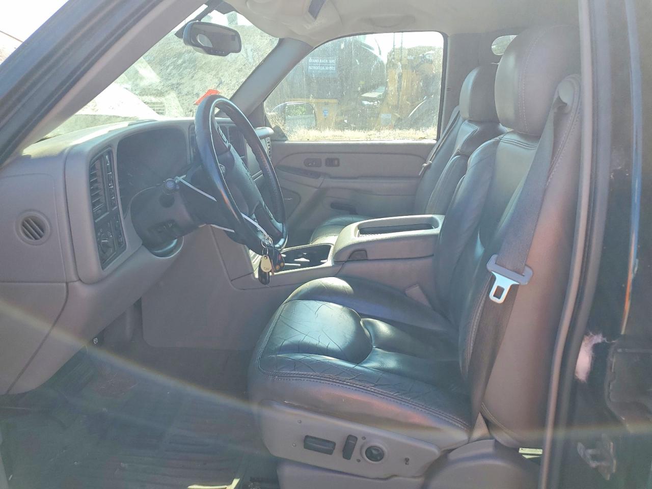 2005 GMC SIERRA