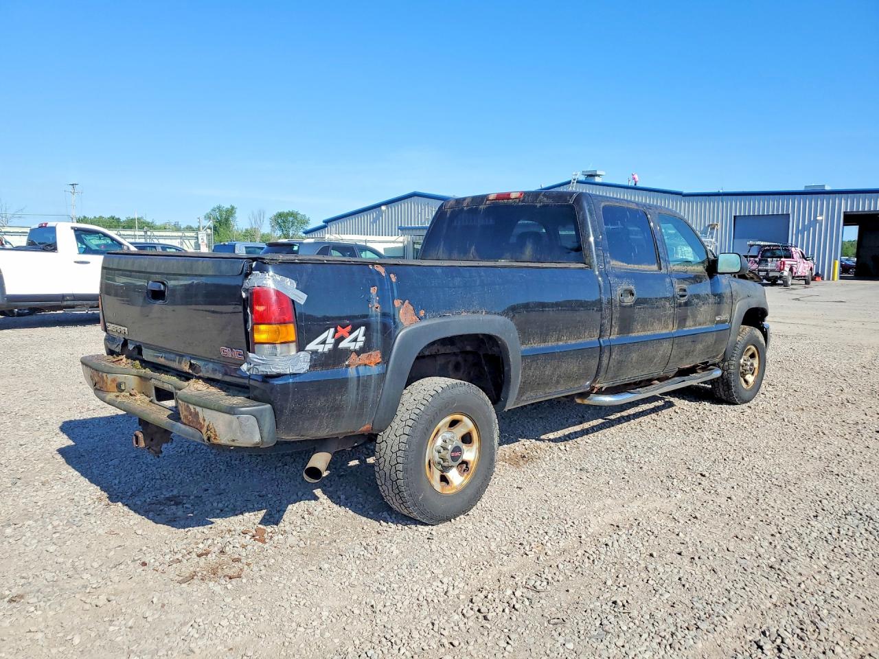 2005 GMC SIERRA
