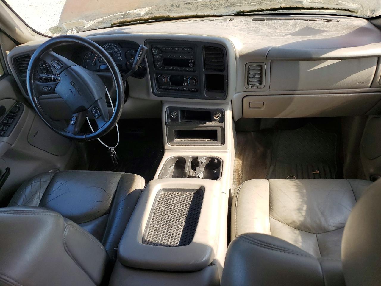 2005 GMC SIERRA