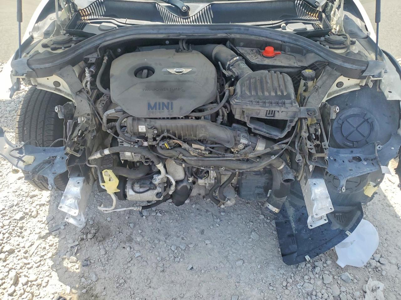 2017 MINI COOPER