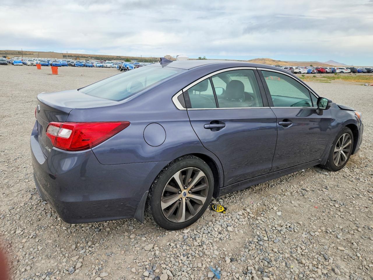 2016 SUBARU LEGACY
