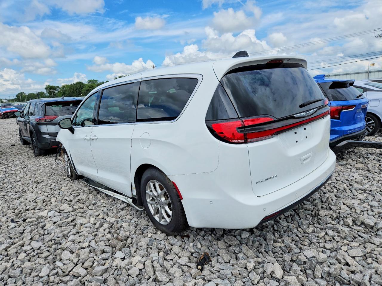 2025 CHRYSLER PACIFICA