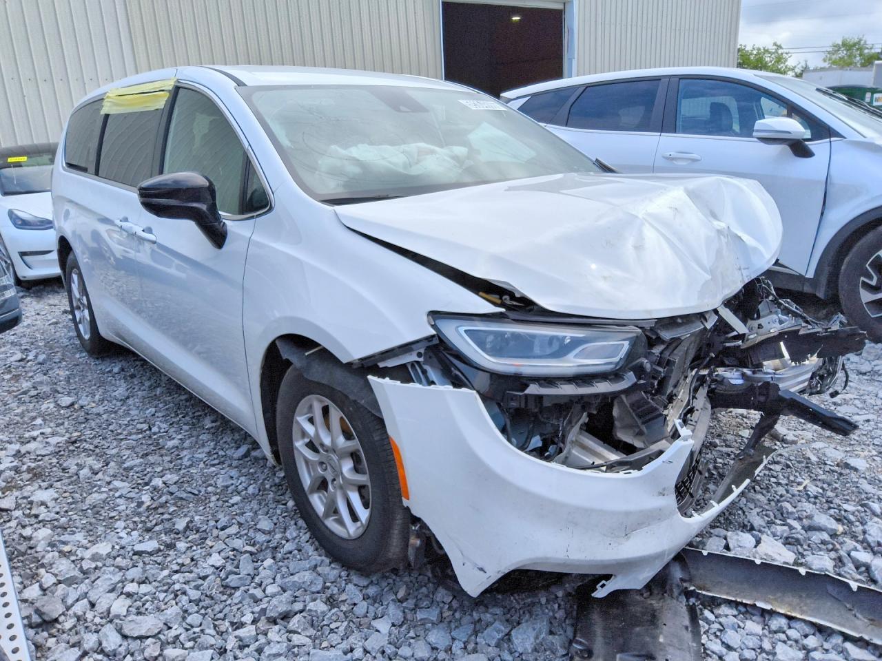 2025 CHRYSLER PACIFICA