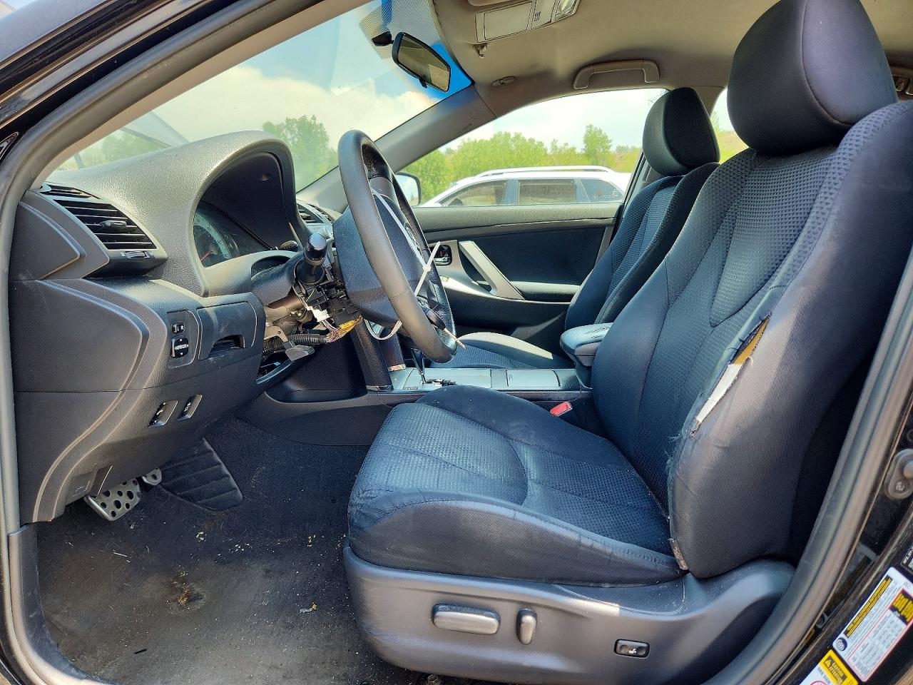 2010 TOYOTA CAMRY
