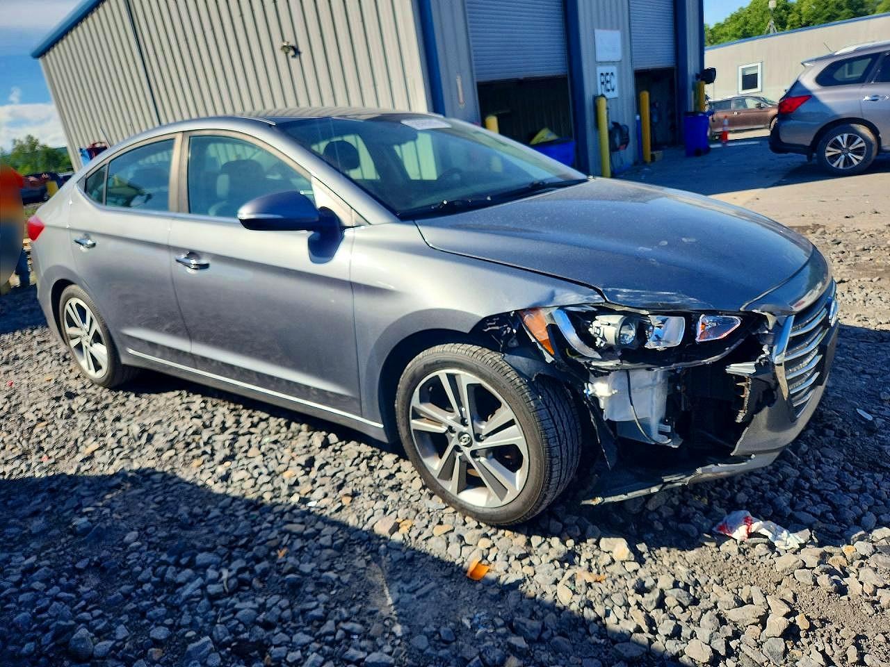 2017 HYUNDAI ELANTRA