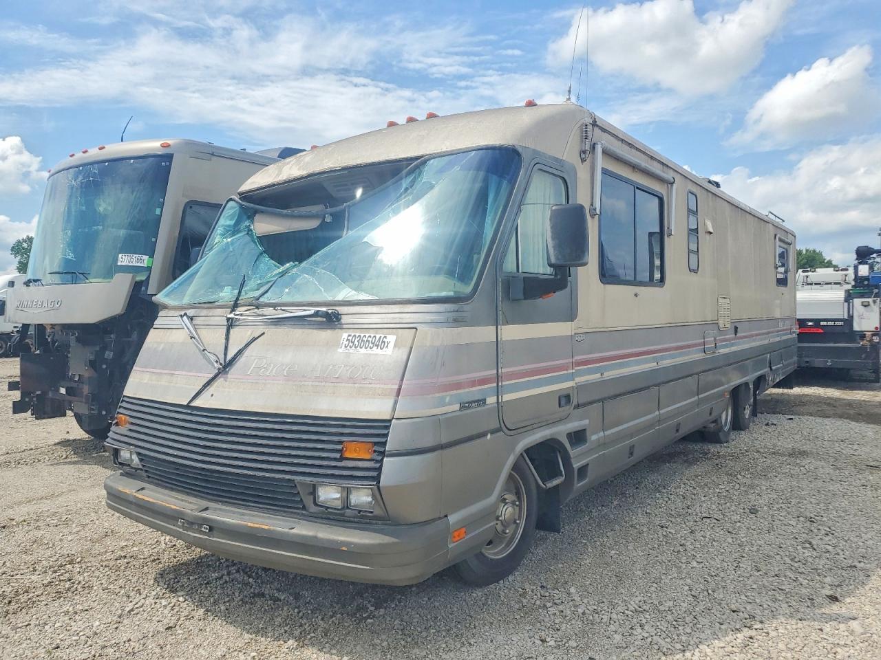 1990 CHEVROLET P SERIES