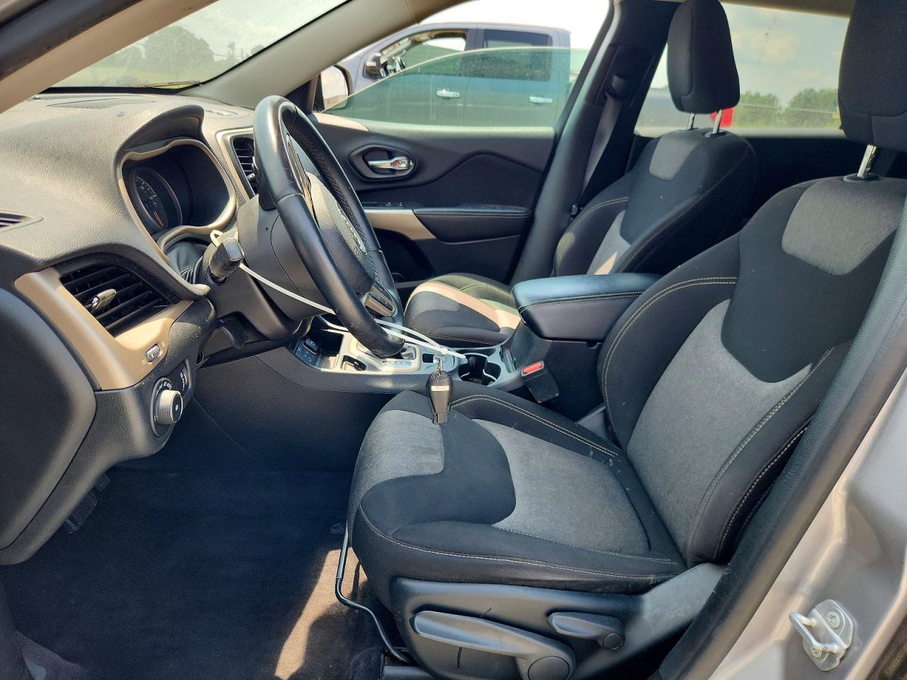 2018 JEEP CHEROKEE