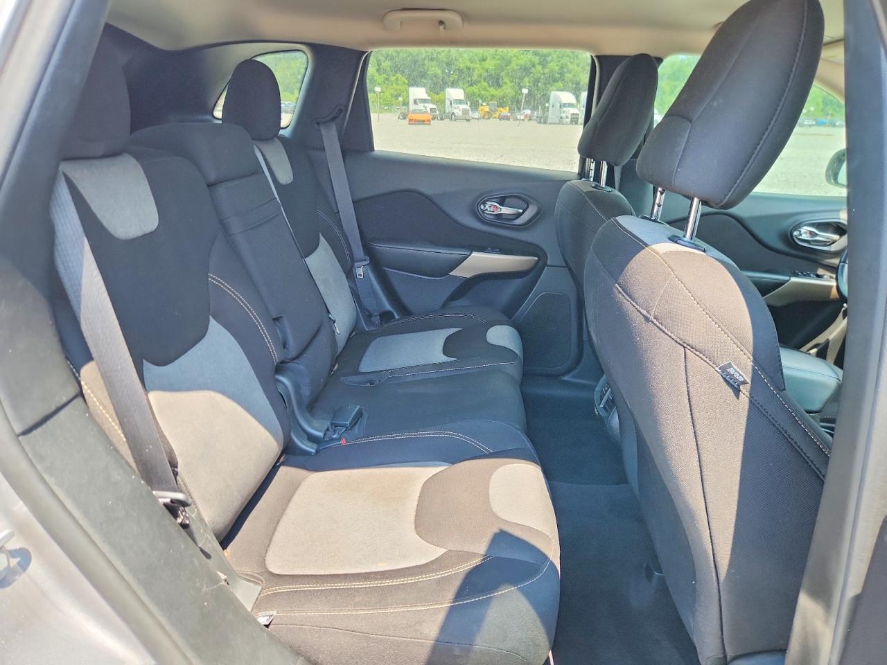 2018 JEEP CHEROKEE