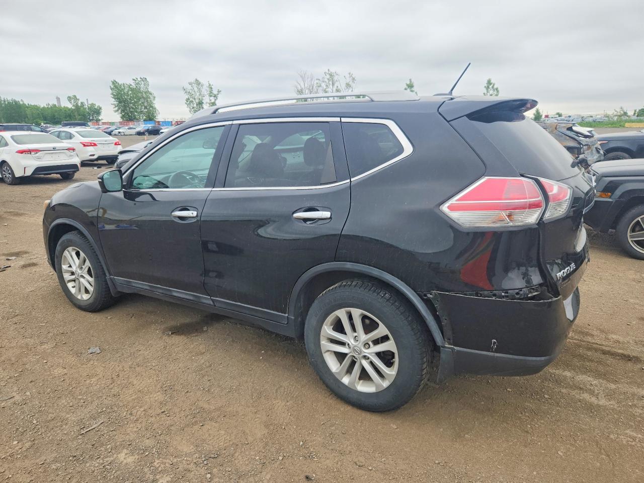 2015 NISSAN ROGUE
