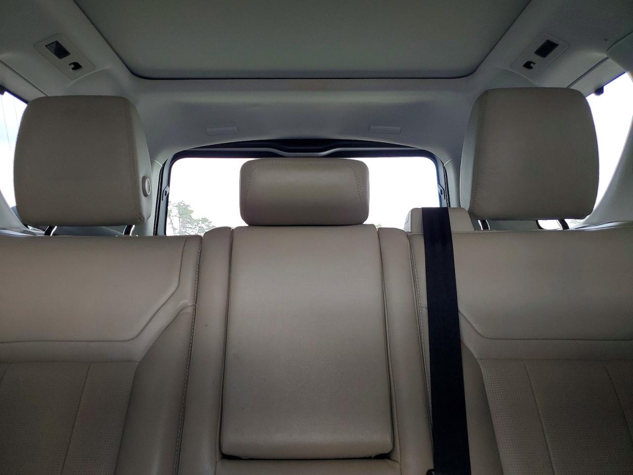 2018 LAND ROVER DISCOVERY