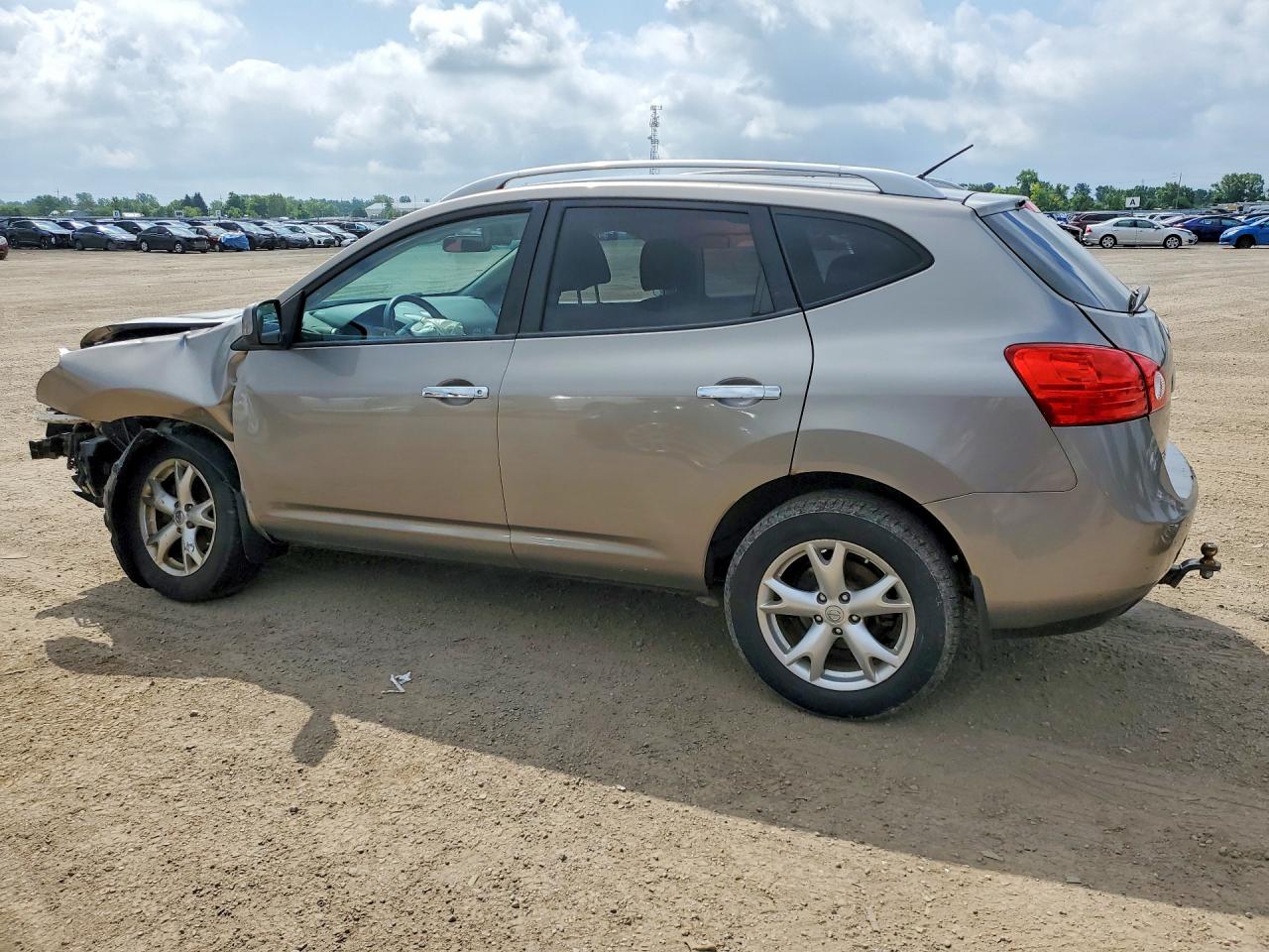 2010 NISSAN ROGUE