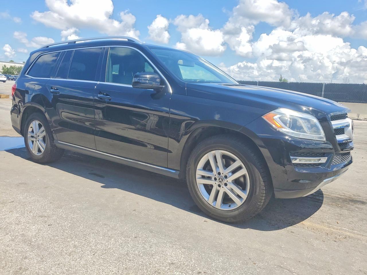 2015 MERCEDES-BENZ GL-CLASS