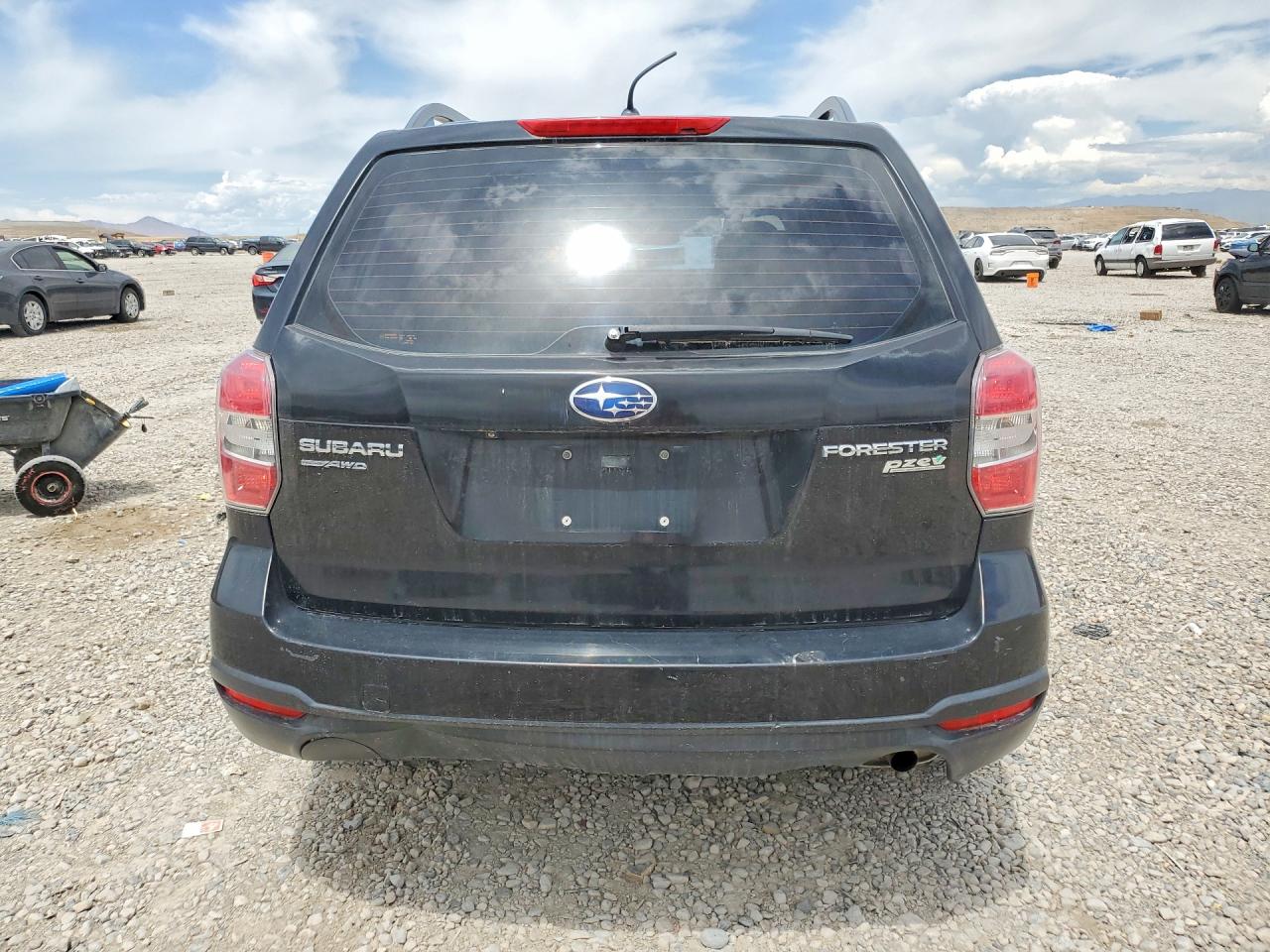 2015 SUBARU FORESTER