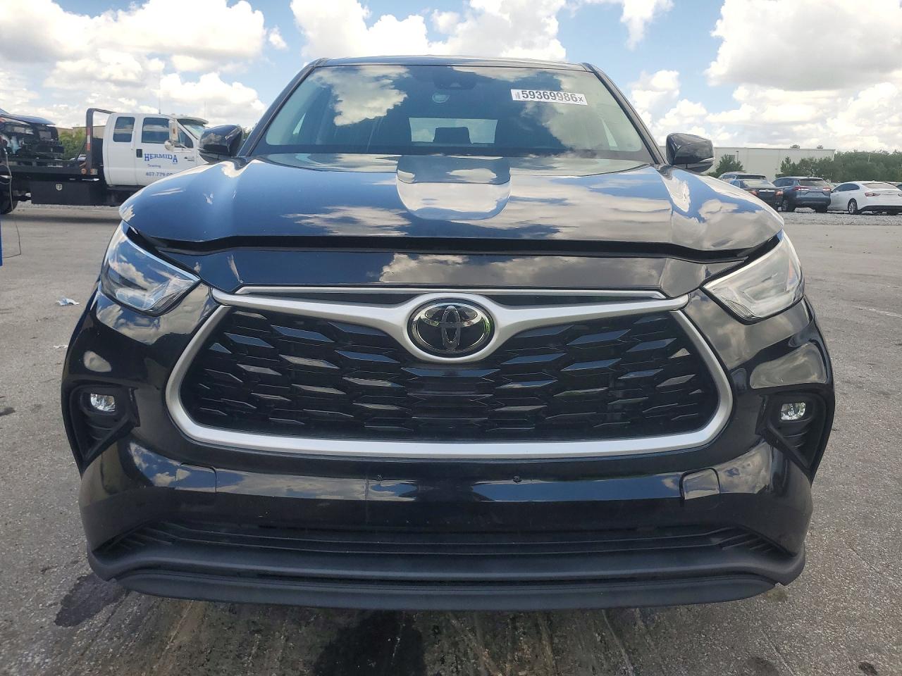 2021 TOYOTA HIGHLANDER