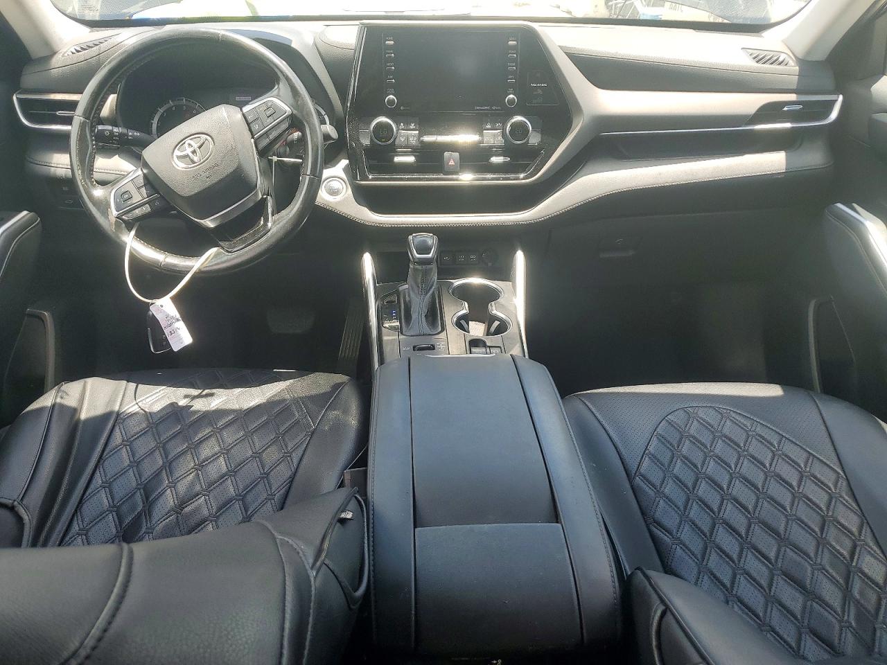 2021 TOYOTA HIGHLANDER