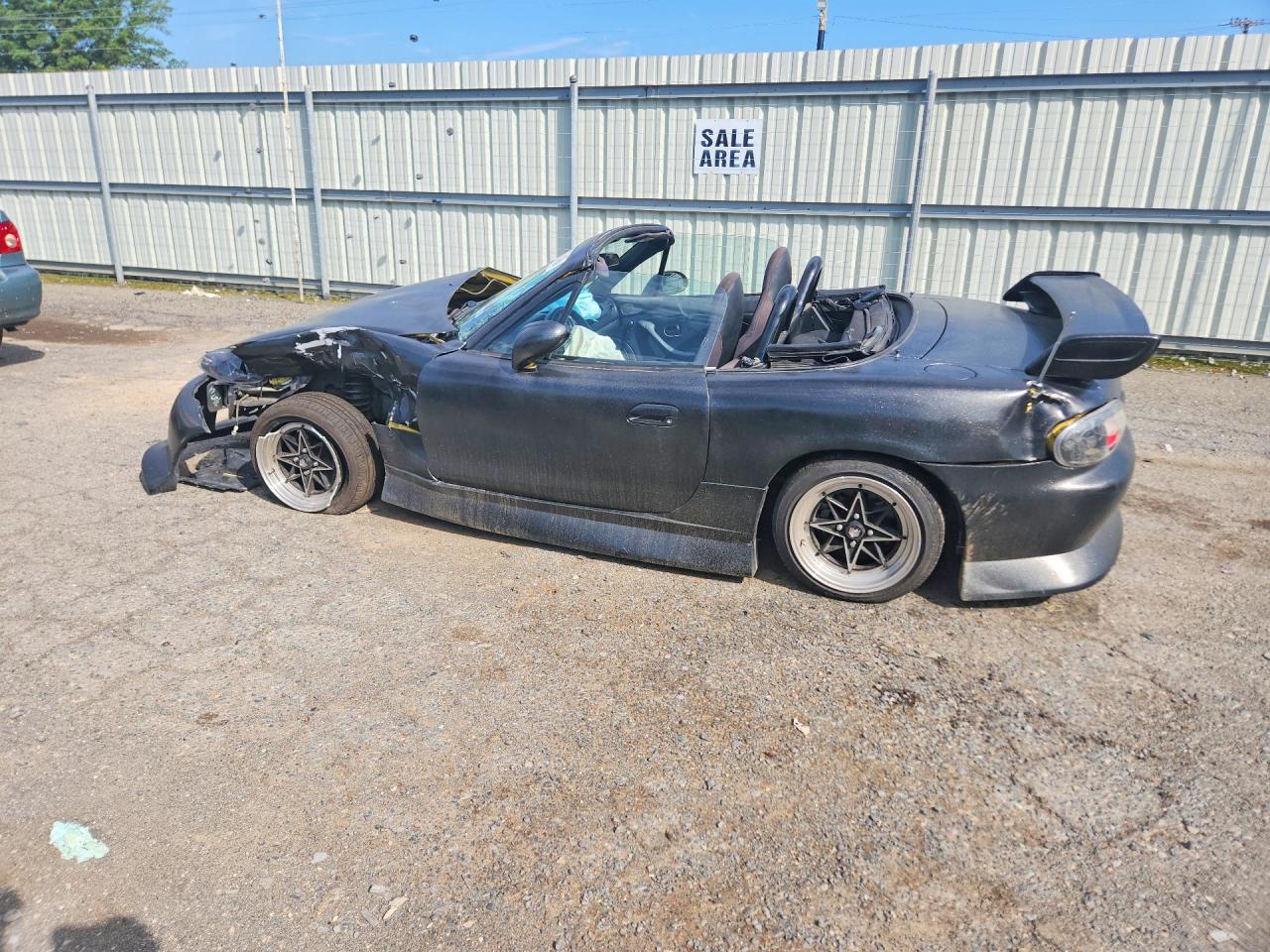 2002 MAZDA MX5