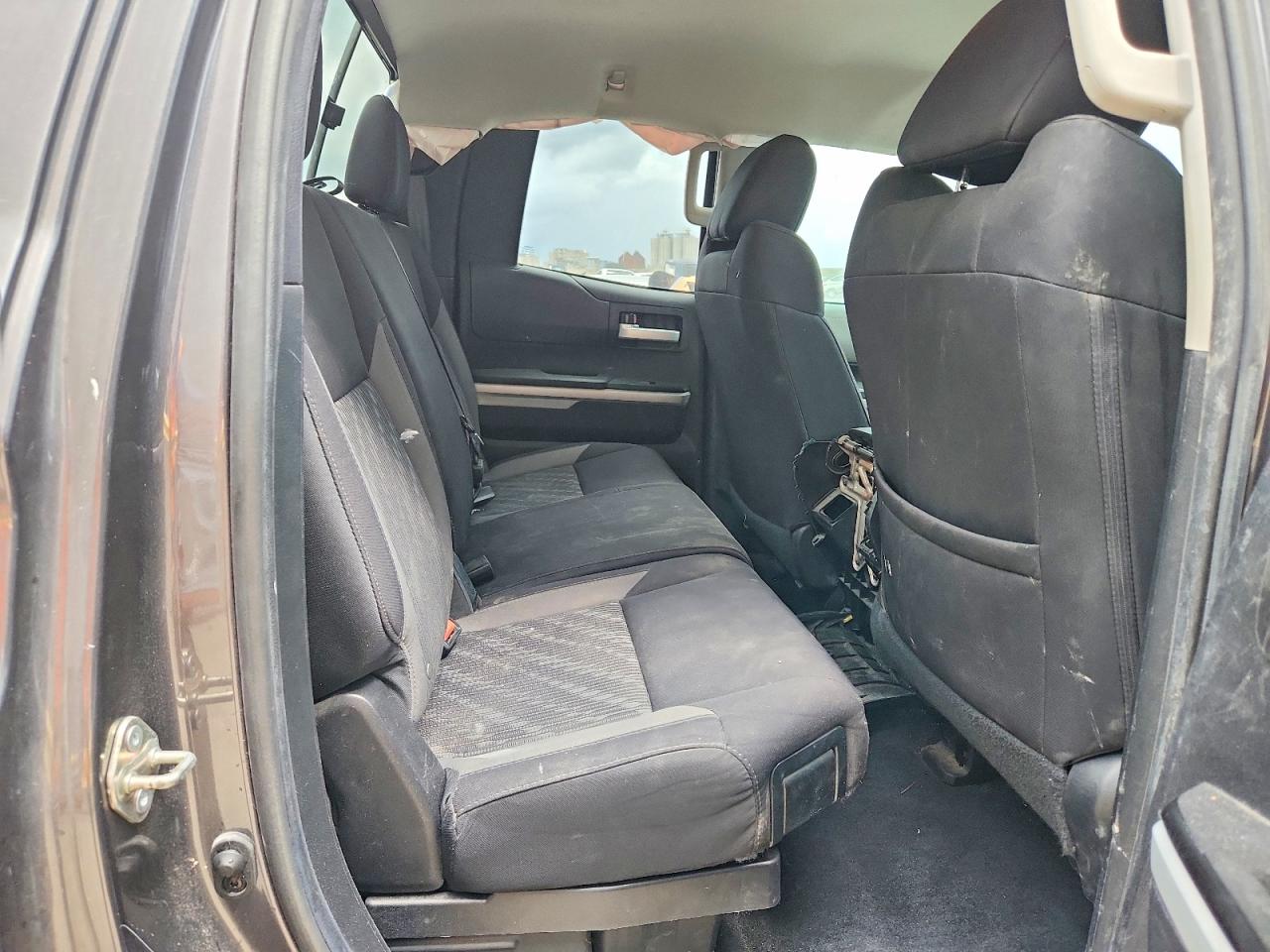 2020 TOYOTA TUNDRA