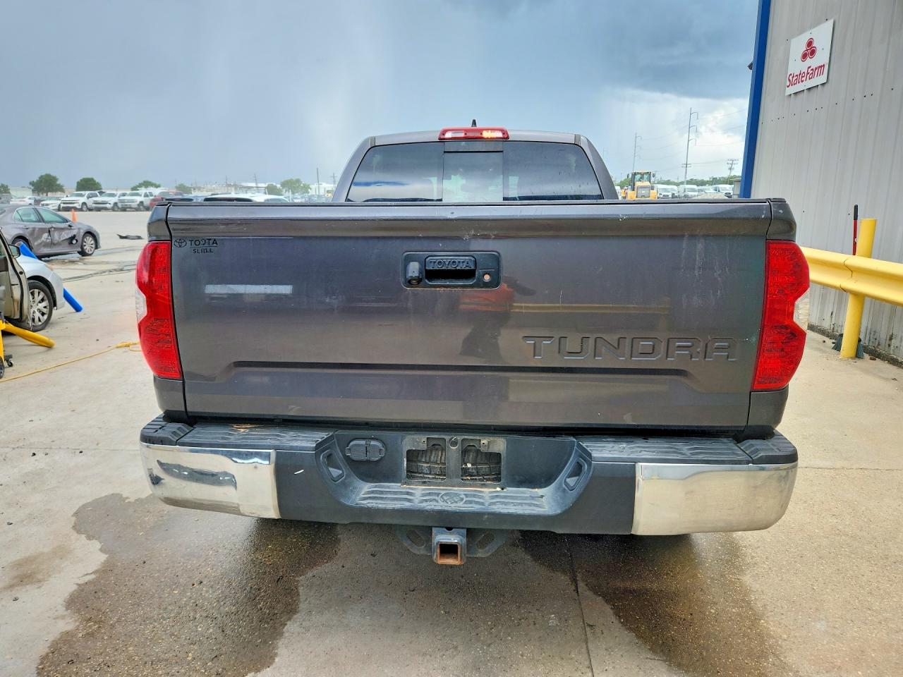 2020 TOYOTA TUNDRA