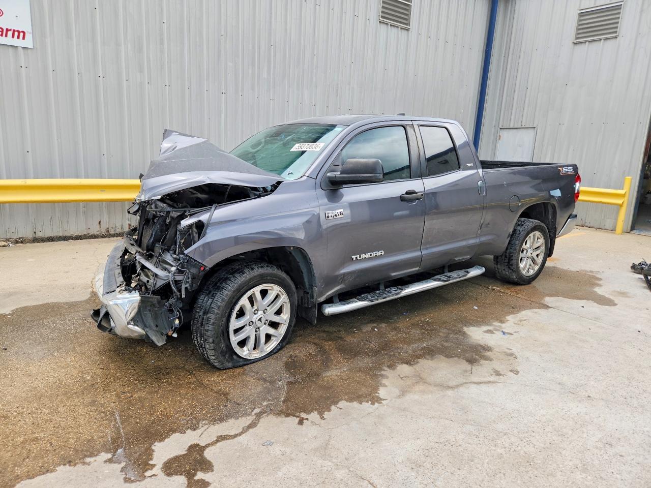 2020 TOYOTA TUNDRA