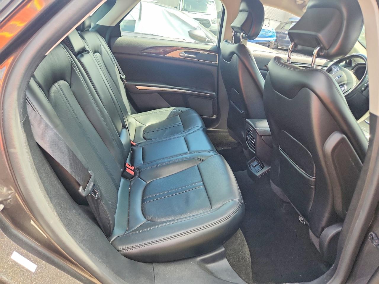 2016 LINCOLN MKZ