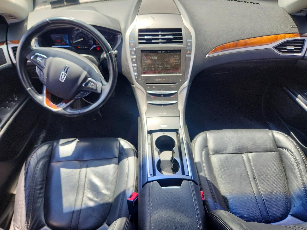 2016 LINCOLN MKZ
