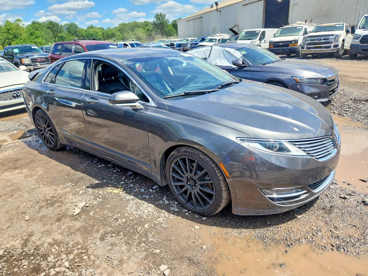 2016 LINCOLN MKZ