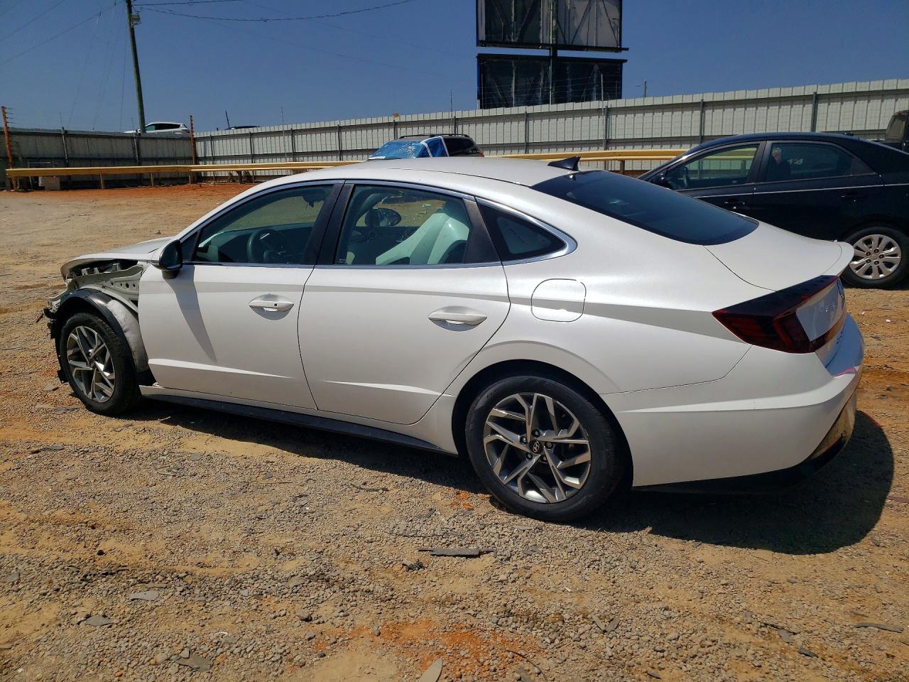 2022 HYUNDAI SONATA