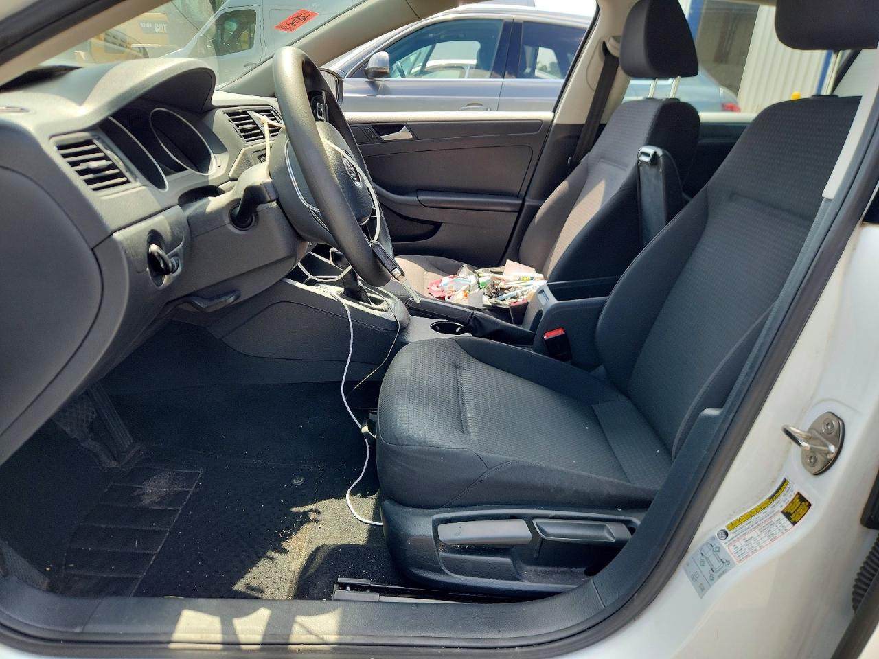 2016 VOLKSWAGEN JETTA