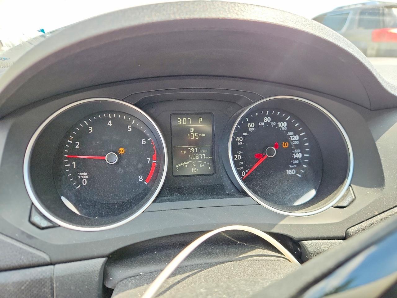 2016 VOLKSWAGEN JETTA