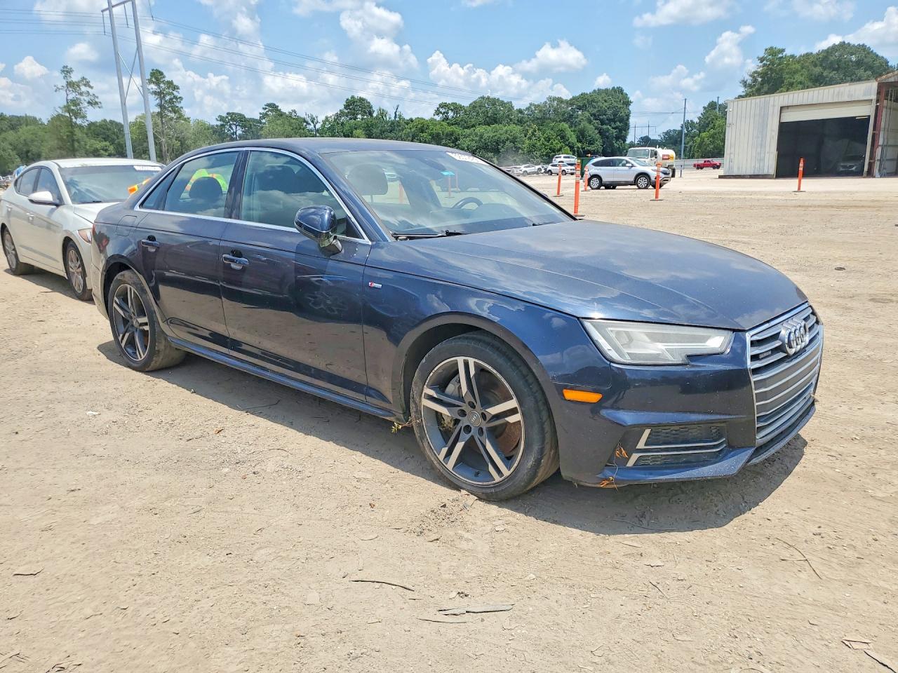 2017 AUDI A4