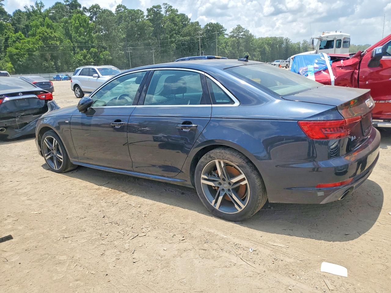 2017 AUDI A4