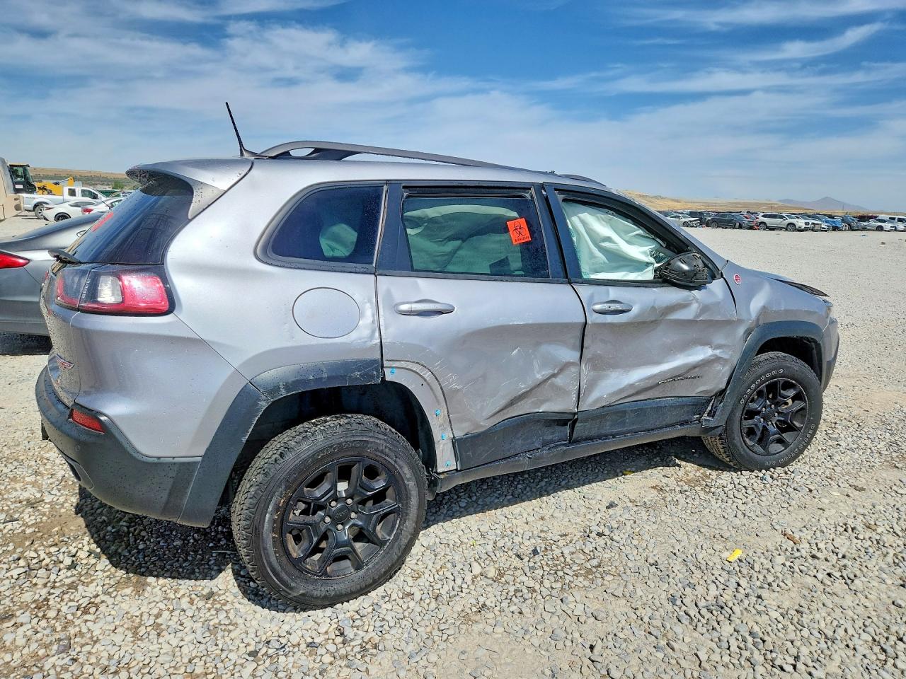 2021 JEEP CHEROKEE