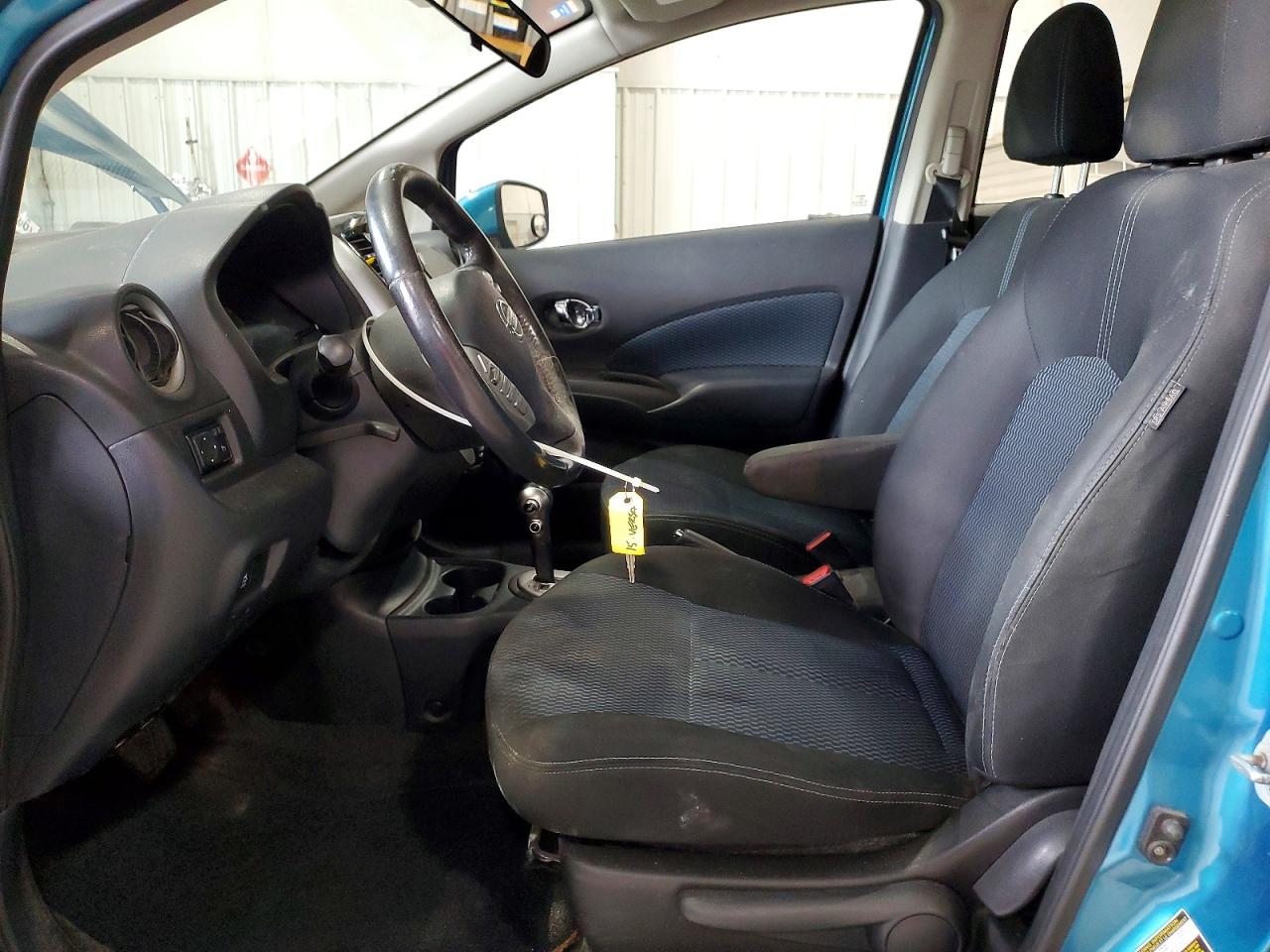 2015 NISSAN VERSA