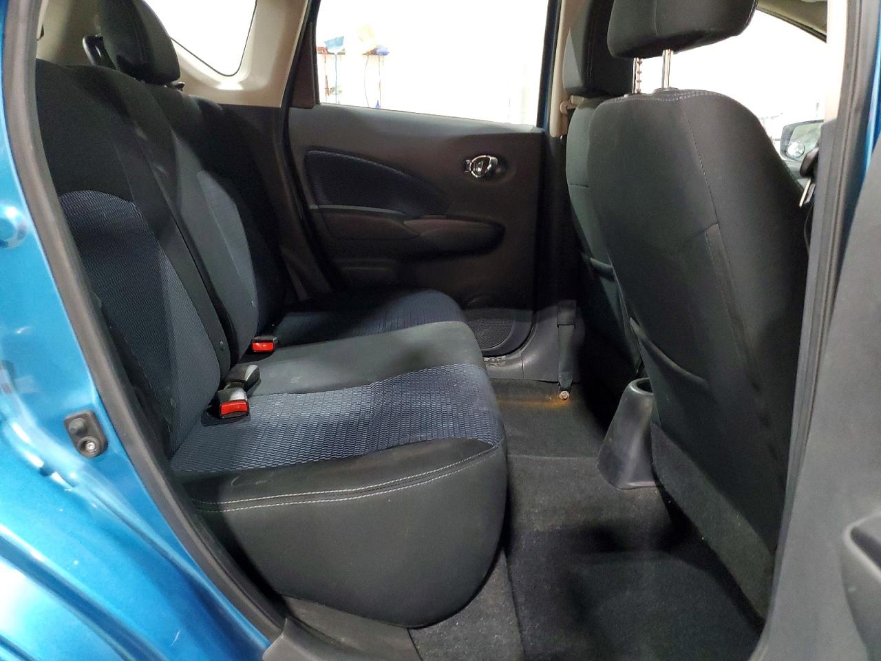 2015 NISSAN VERSA