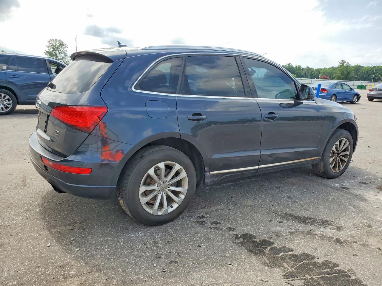 2013 AUDI Q5