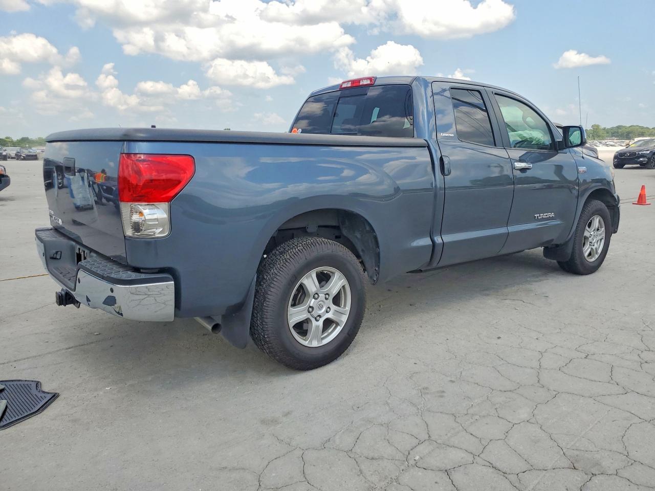 2007 TOYOTA TUNDRA