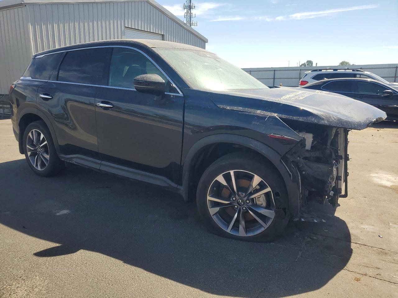 2025 INFINITI QX60 PURE