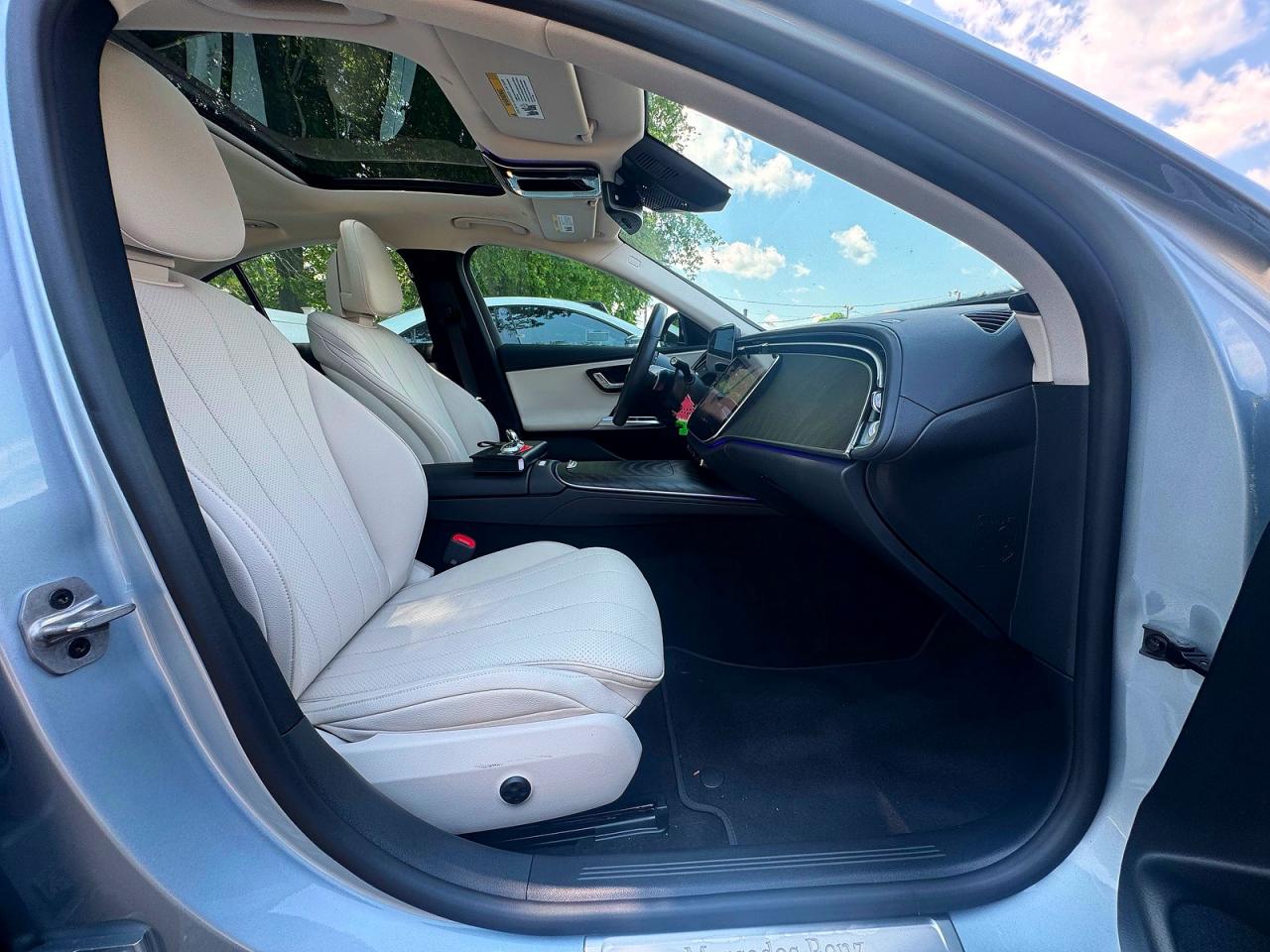 2025 MERCEDES-BENZ E-CLASS