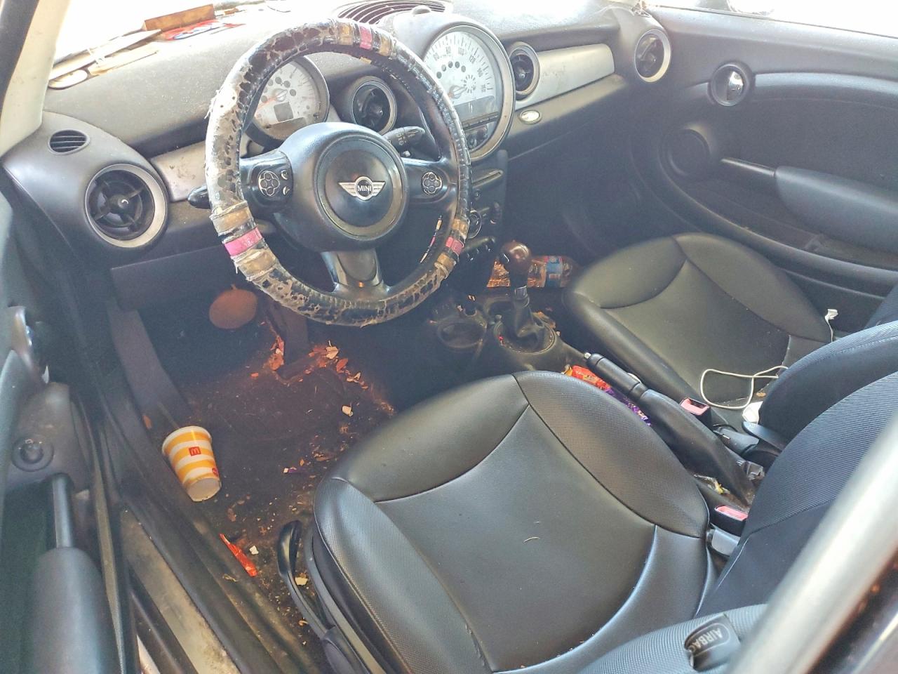 2013 MINI COOPER