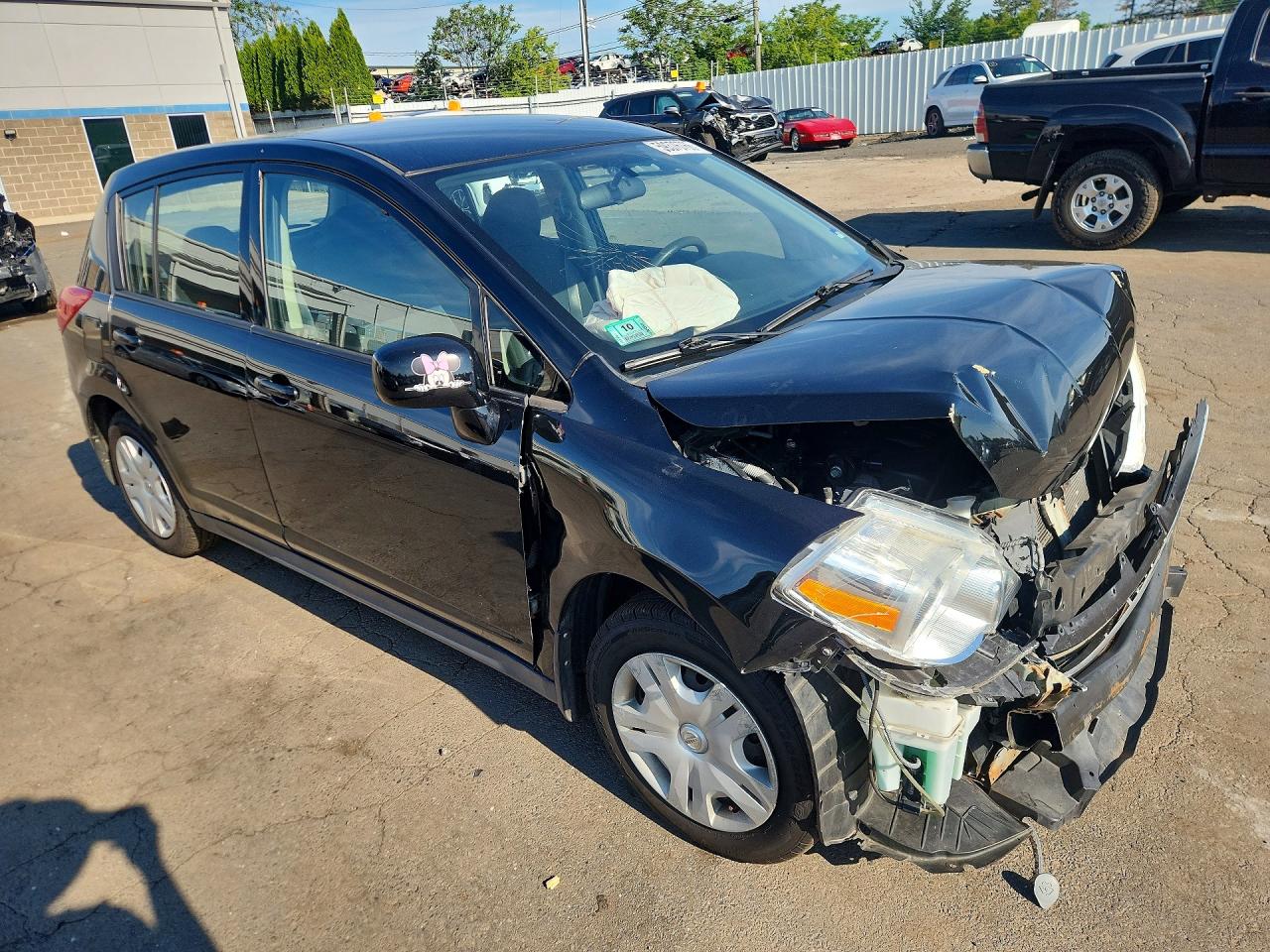 2010 NISSAN VERSA
