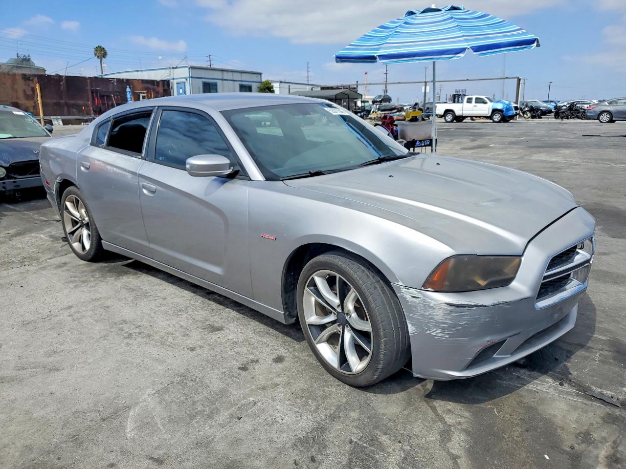 2013 DODGE CHARGER