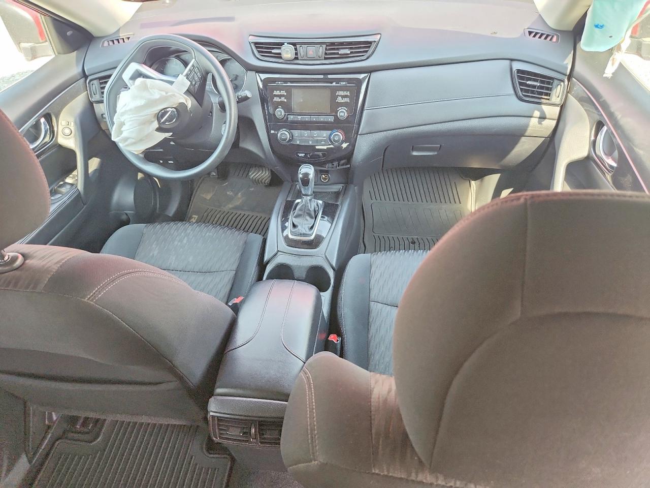 2017 NISSAN ROGUE